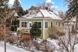 623 Franklin St, Downers Grove, IL 60515 - Photo 1