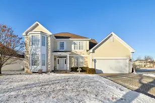 133 Caledonian Ave, Sugar Grove, IL 60554 - Photo 1