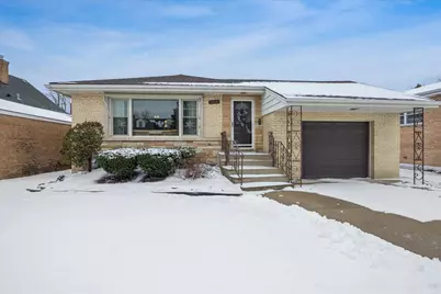 10031 S Homan Avenue, Evergreen Park, IL 60805 - Photo 1
