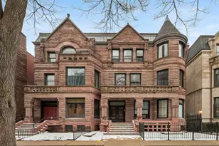 1511 N Dearborn Pkwy, Chicago, IL 60610 - Photo 1