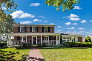1320 S Ashland Ave, Park Ridge, IL 60068 - Photo 1