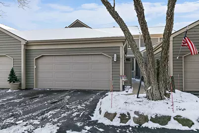 529 White Oak Lane, Lake Barrington, IL 60010 - Photo 1