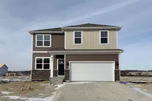 974 Garnet Ln, Montgomery, IL 60538 - Photo 1