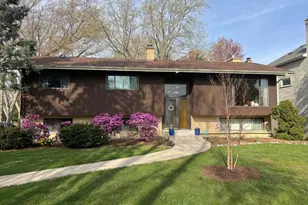 611 Clover Ct, Naperville, IL 60540 - Photo 1