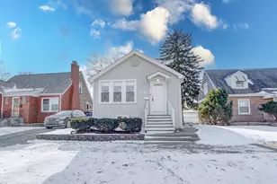 6937 W Summerdale Ave, Chicago, IL 60656 - Photo 1