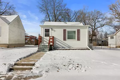 1019 S 5th Street, Dekalb, IL 60115 - Photo 1