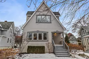 120 S Stone Ave, La Grange, IL 60525 - Photo 1