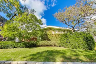 312 Linden Ave, Wilmette, IL 60091 - Photo 1