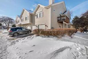 304 Nautical Way, Elgin, IL 60123 - Photo 1