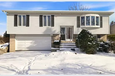 8815 S 83rd Court, Hickory Hills, IL 60457 - Photo 1