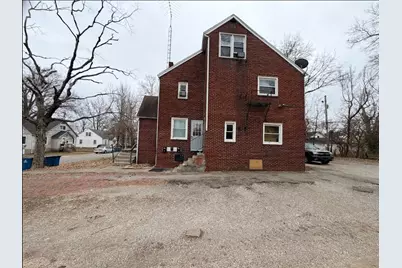 613 S 16th Street, Mt Vernon, IL 62864 - Photo 1