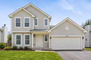 1927 Crossing Ct, Naperville, IL 60540 - Photo 1