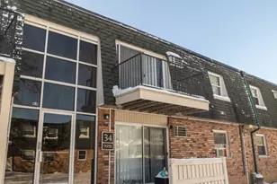 9958 S 84th Terrace, Palos Hills, IL 60465 - Photo 1