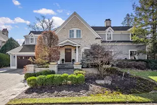 218 W Hickory St, Hinsdale, IL 60521 - Photo 1