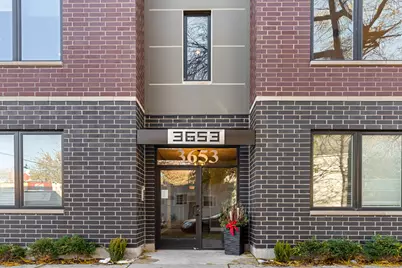 3653 W Barry Avenue #3E, Chicago, IL 60618 - Photo 1