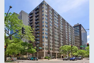 3033 N Sheridan Road #M1, Chicago, IL 60657 - Photo 1
