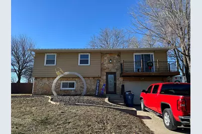 15581 Highland Drive, Sterling, IL 61081 - Photo 1