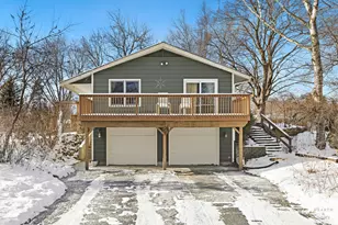 4911 Redbird Ln, Crystal Lake, IL 60012 - Photo 1