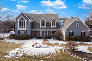 17804 W Pond Ridge Cir, Gurnee, IL 60031 - Photo 1