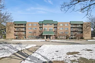 675 Grove Terrace, Elk Grove Village, IL 60007 - Photo 1