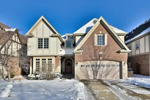 145 N Walnut St, Elmhurst, IL 60126 - Photo 1