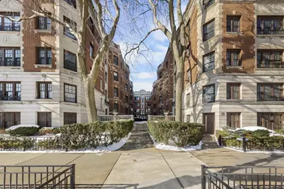 2330 N Lincoln Park West #2C, Chicago, IL 60614 - Photo 1