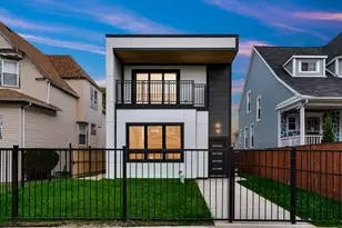 843 N Lorel Ave, Chicago, IL 60651 - Photo 1