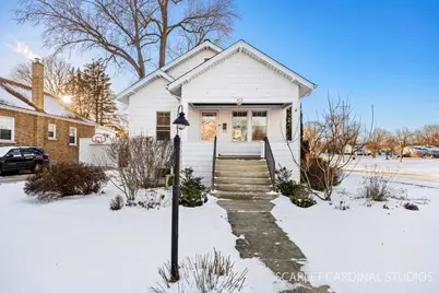 402 S Michigan Avenue, Villa Park, IL 60181 - Photo 1