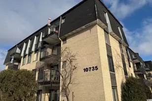 10735 5th Ave Cutoff, Countryside, IL 60525 - Photo 1