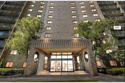 6340 Americana Drive #903, Willowbrook, IL 60527 - Photo 1