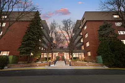 129 Acacia Circle #106E, Indian Head Park, IL 60525 - Photo 1