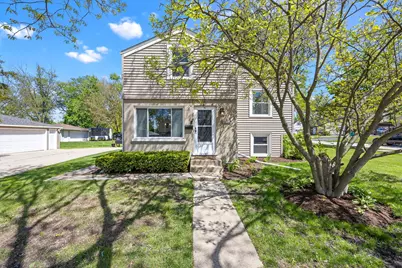 623 S Green Valley Drive, Lombard, IL 60148 - Photo 1
