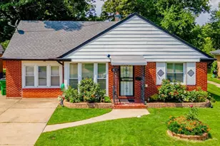 920 Suffolk Ave, Westchester, IL 60154 - Photo 1