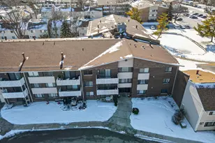 3000 Bayside Dr, Palatine, IL 60074 - Photo 1