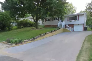 3513 Greenleaf Ave, Island Lake, IL 60042 - Photo 1