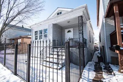 10516 S Avenue L, Chicago, IL 60617 - Photo 1