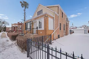 2339 S 59th Ave, Cicero, IL 60804 - Photo 1