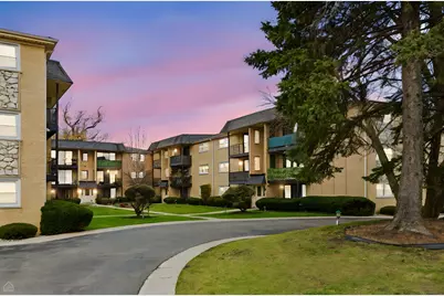 6568 W Roscoe Street #2N, Chicago, IL 60634 - Photo 1