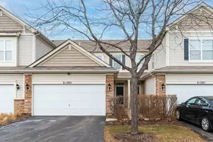6N385 Whitmore Cir, Saint Charles, IL 60174 - Photo 1