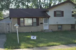 2432 Yeoman St, Waukegan, IL 60087 - Photo 1