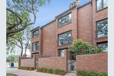 3700 N Lake Shore Drive #109, Chicago, IL 60613 - Photo 1