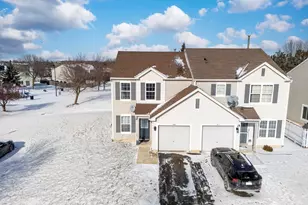946 Biltmore Ct, Romeoville, IL 60446 - Photo 1