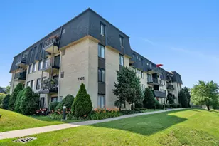 [Address not provided], Countryside, IL 60525 - Photo 1