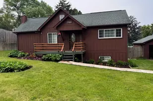 7709 E Sunset Dr, Wonder Lake, IL 60097 - Photo 1