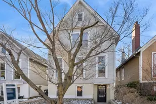 5428 S Blackstone Ave, Chicago, IL 60615 - Photo 1