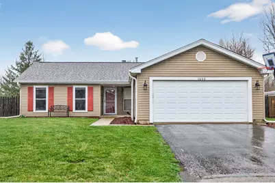 1690 Red Coach Lane, Algonquin, IL 60102 - Photo 1