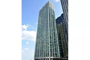 195 N Harbor Dr, Chicago, IL 60601 - Photo 1