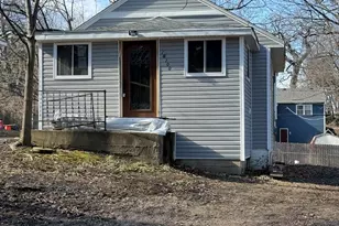 26300 N Maple Ave, Mundelein, IL 60060 - Photo 1