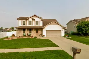 1313 Eagle Bluff Dr, Bourbonnais, IL 60914 - Photo 1
