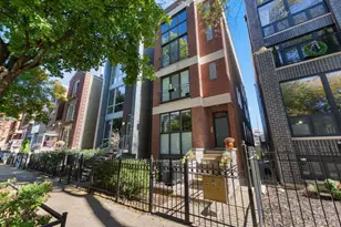 2329 N Leavitt St, Chicago, IL 60647 - Photo 1